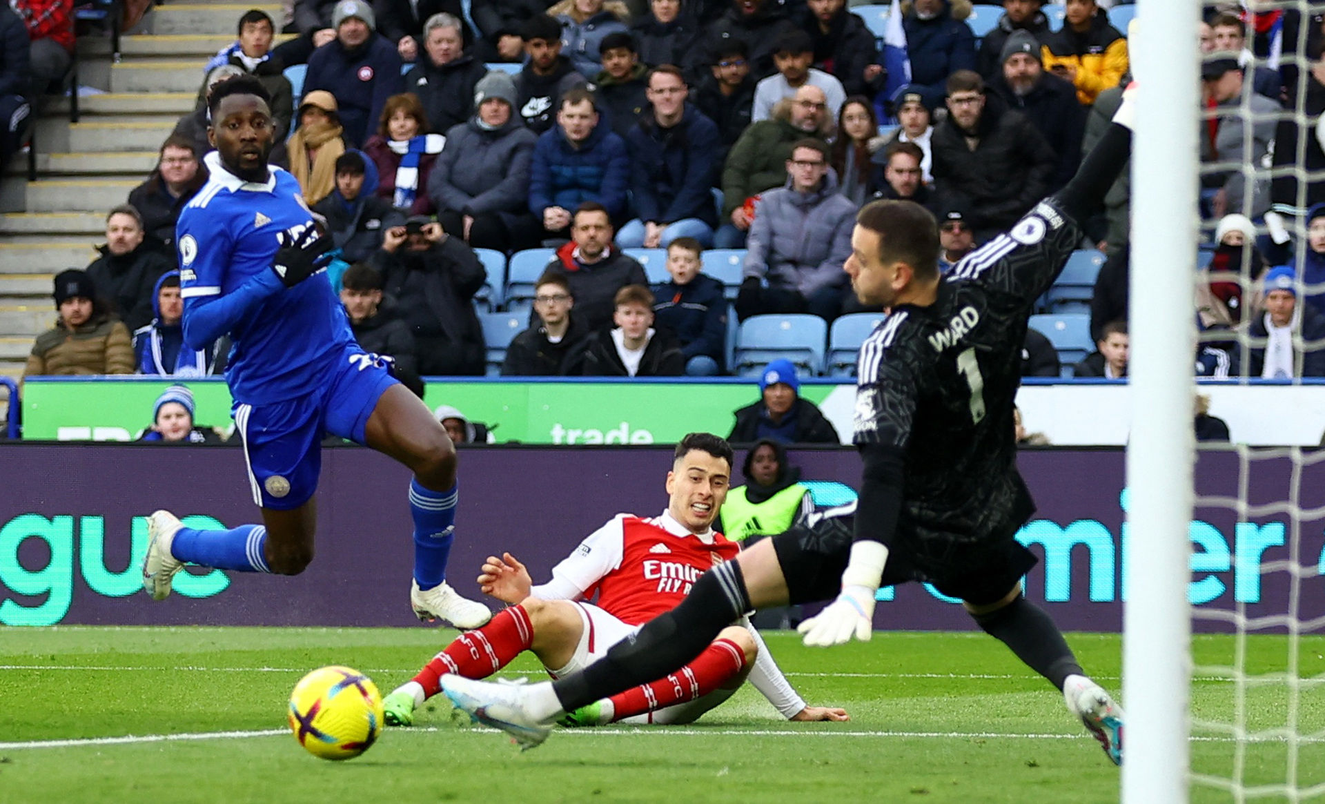 为我们提供 为我们提供